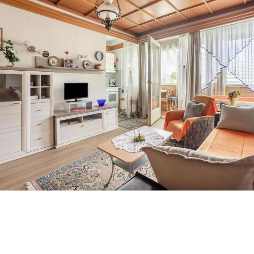 Apartment in P rtschach with Patio Veranda Parking