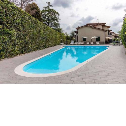 Apartment in Peschiera del Garda - Gardasee 42300