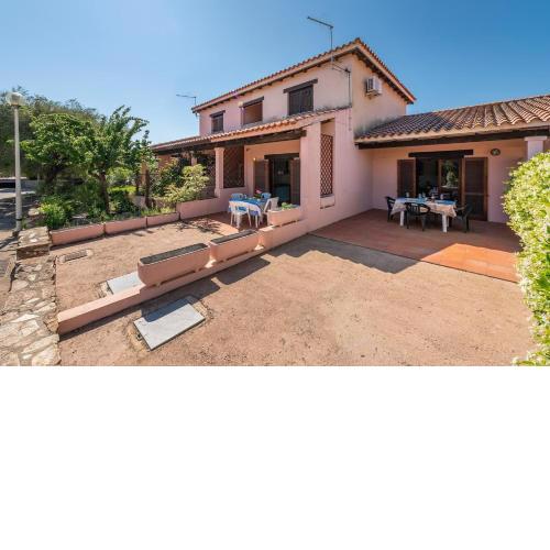 Apartment in San Teodoro 23143
