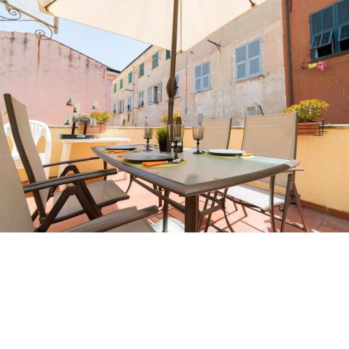 Apartment In The Heart Of Sanremo