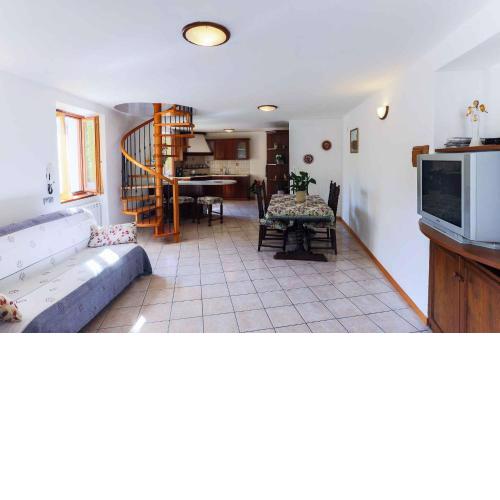 Apartment in Tremosine/Gardasee 22273