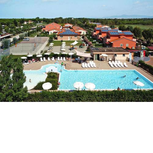 Apartment in Vada near restaurants