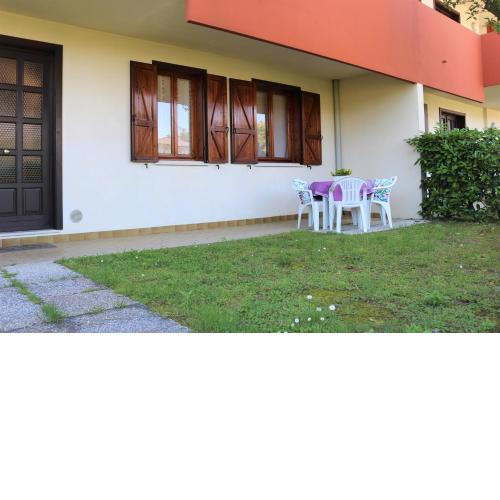 Apartment In Villa With Private Garden