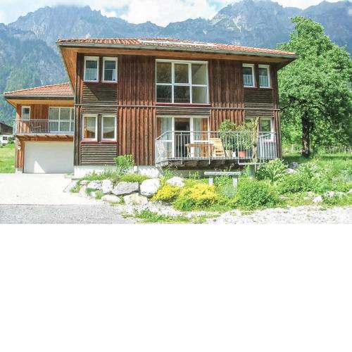 Apartment Klostertalerstrasse