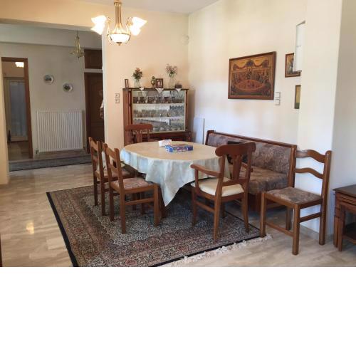 Apartment Korinos Mama Machi