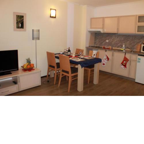 Apartment Kristin in Apart Hotel Stenata