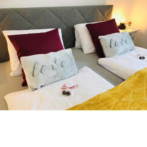 Apartment Monas Home