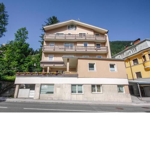 Apartment Monte Grau Top 5