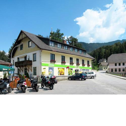 Apartment Moser