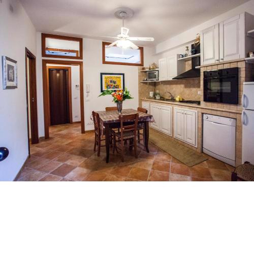 Apartment Nosside- Erasippe Residence
