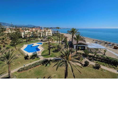 Apartment on the beach front - Urb. Las Mimosas