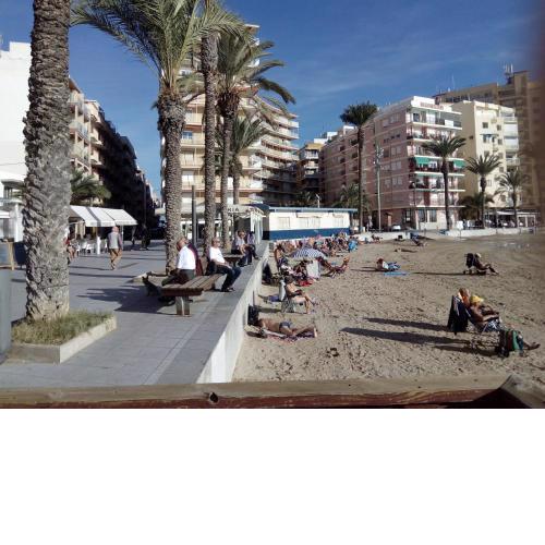 Apartment only 250m from the beach Los Locos