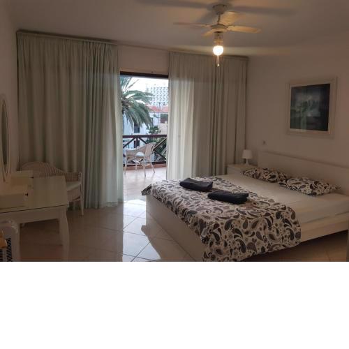 Apartment Paraíso Royal first line