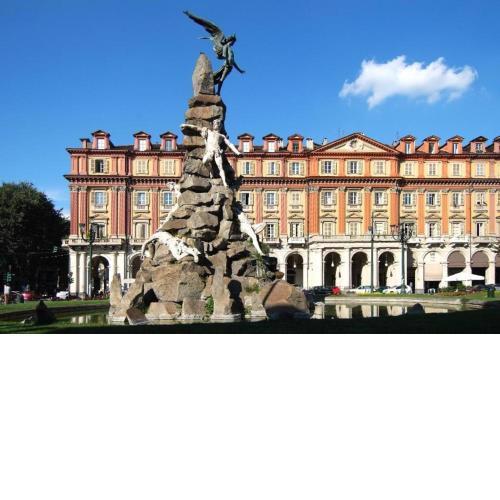 Apartment Piazza Statuto 9 Deluxe NEL PIENO CENTRO DI TORINO