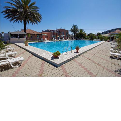 Apartment Pietra Ligure -SV- with Outdoor Swimming Pool 185