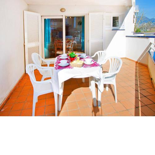 Apartment Platja de Roses-11