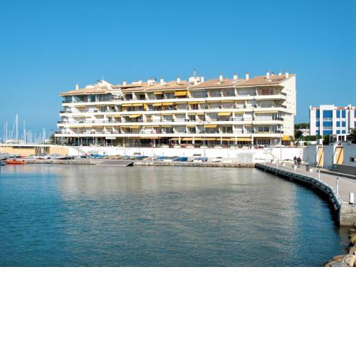 Apartment Port L'escala-1