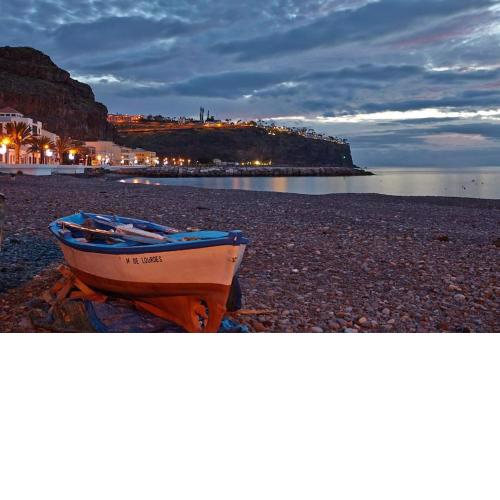Apartment Ruiz in Playa Santiago. Relax, beach & sun.