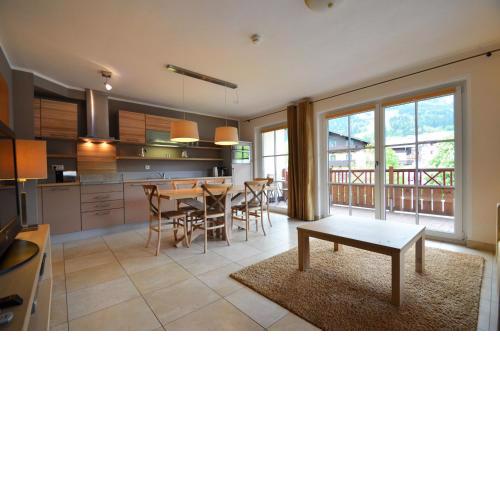 Apartment SKI & GOLF Kaprun by Four Seasons Apartments