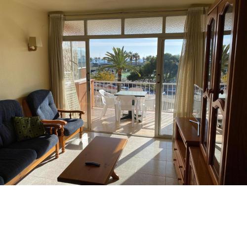 Apartment sun and beach lovers 323, building DMS-2