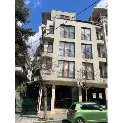 Apartment top center
