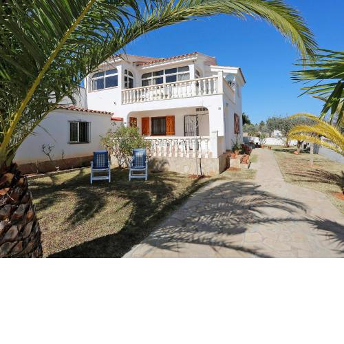 Apartment Urb Lloma Bella Nr 28