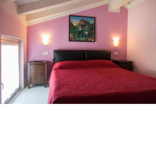 Apartment Viole, cozy attic set in the old town next to the lake