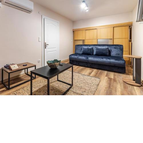 Apartment with Backyard in the Heart of Cihangir
