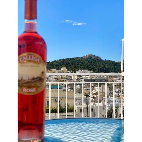 Apartment with beautiful view of Lycabettus