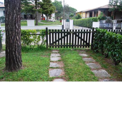 Apartment With Garden In Excellent Location - By Beahost Rentals
