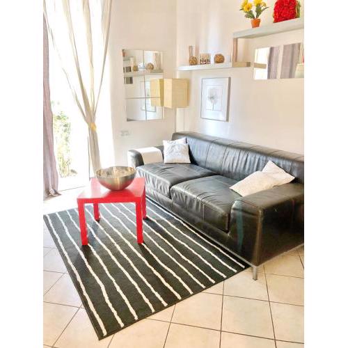 Apartment With Garden