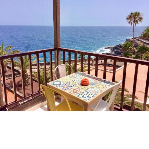 Apartment With Ocean Terrace