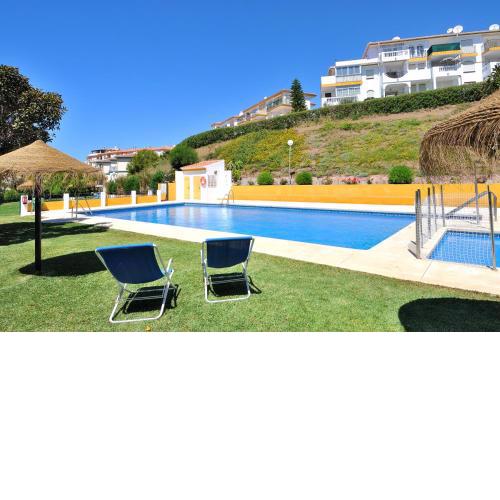 Apartment with pool in El Faro Ref 52