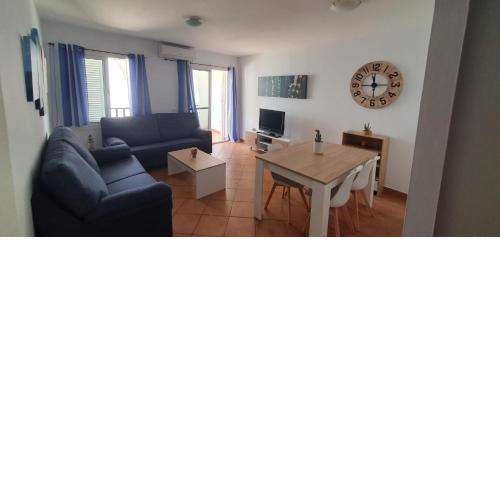 Apartment with terrace and parking