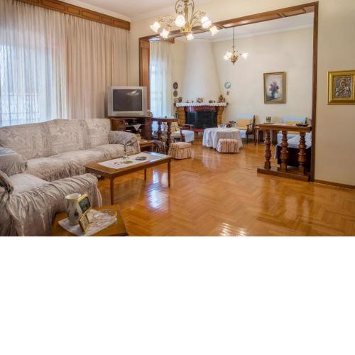 APARTMENT ΒΥΡΩΝΟΣ
