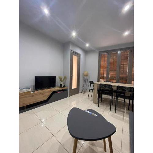 Apartments Cal Benet
