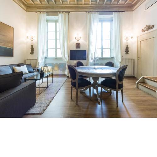 Apartments Florence - Orsanmichele view