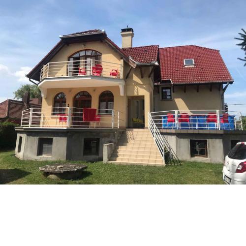 Apartments in Balatonmariafürdo 37115