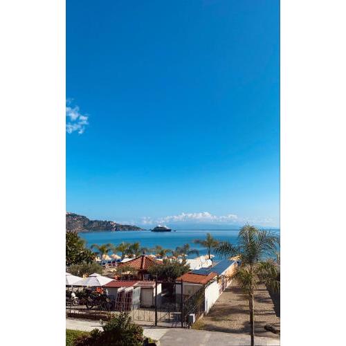 Apartments Mikros