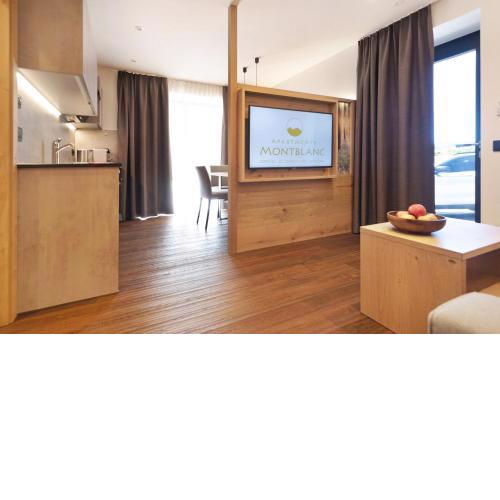 Apartments Montblanc Seceda