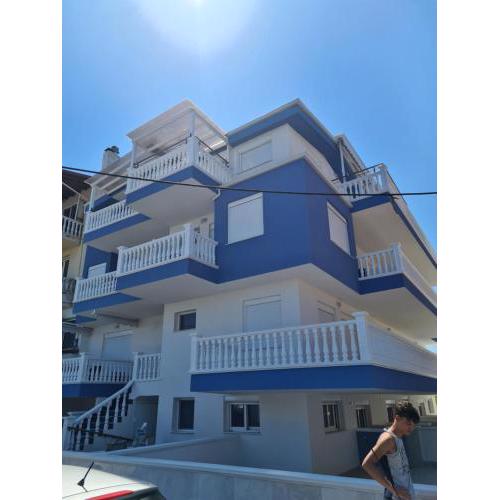 Apartments Nera Paralia-Apartment with sea view