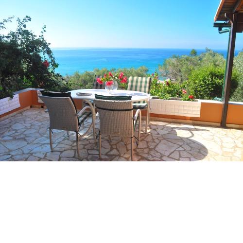 Apartments Papadatos - Pelekas Beach, Corfu
