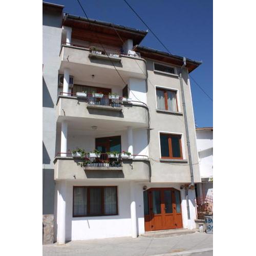 Apartments Yana