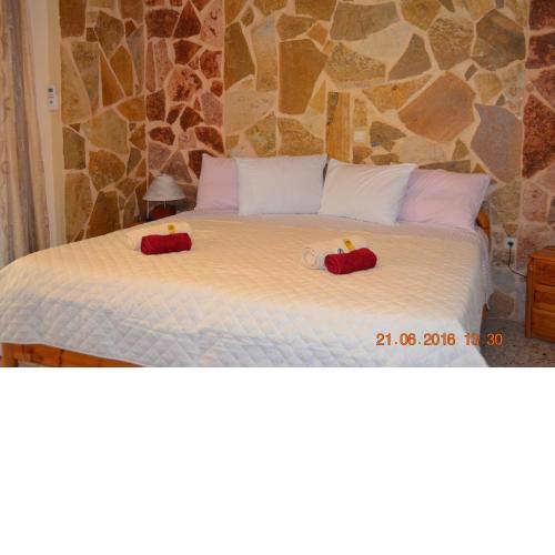 Apartments Zoumperi