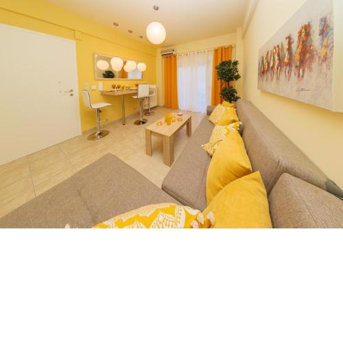 Aphrodites Deluxe Apartment 2