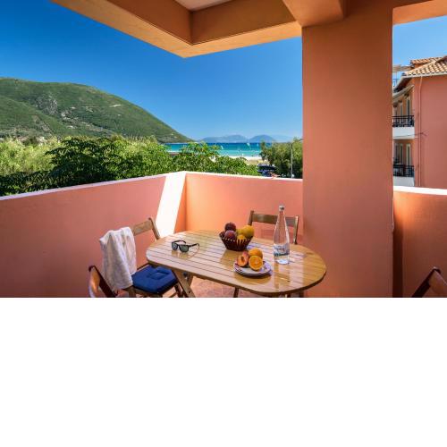Apollon Apartment