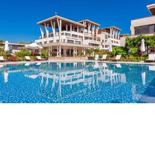 Apolonia Resort