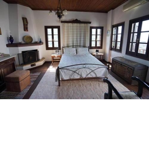 Apostolias Mansion
