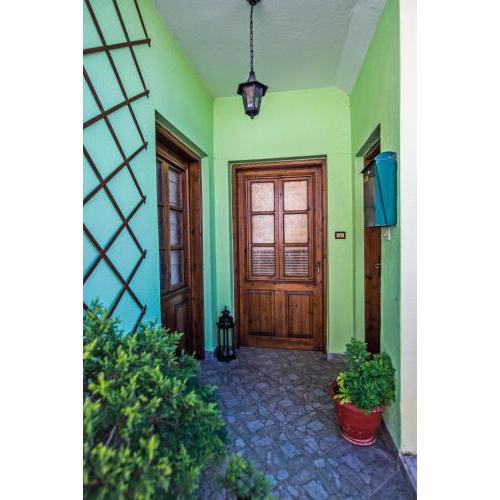 Apostolos House