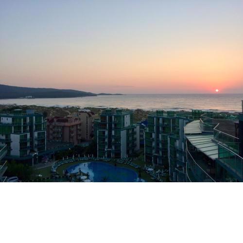 App 707, Sea view, big terrace, Primorsko